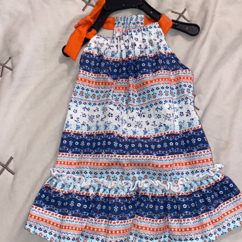 Super cute dog dress! Perfect for summer time✨